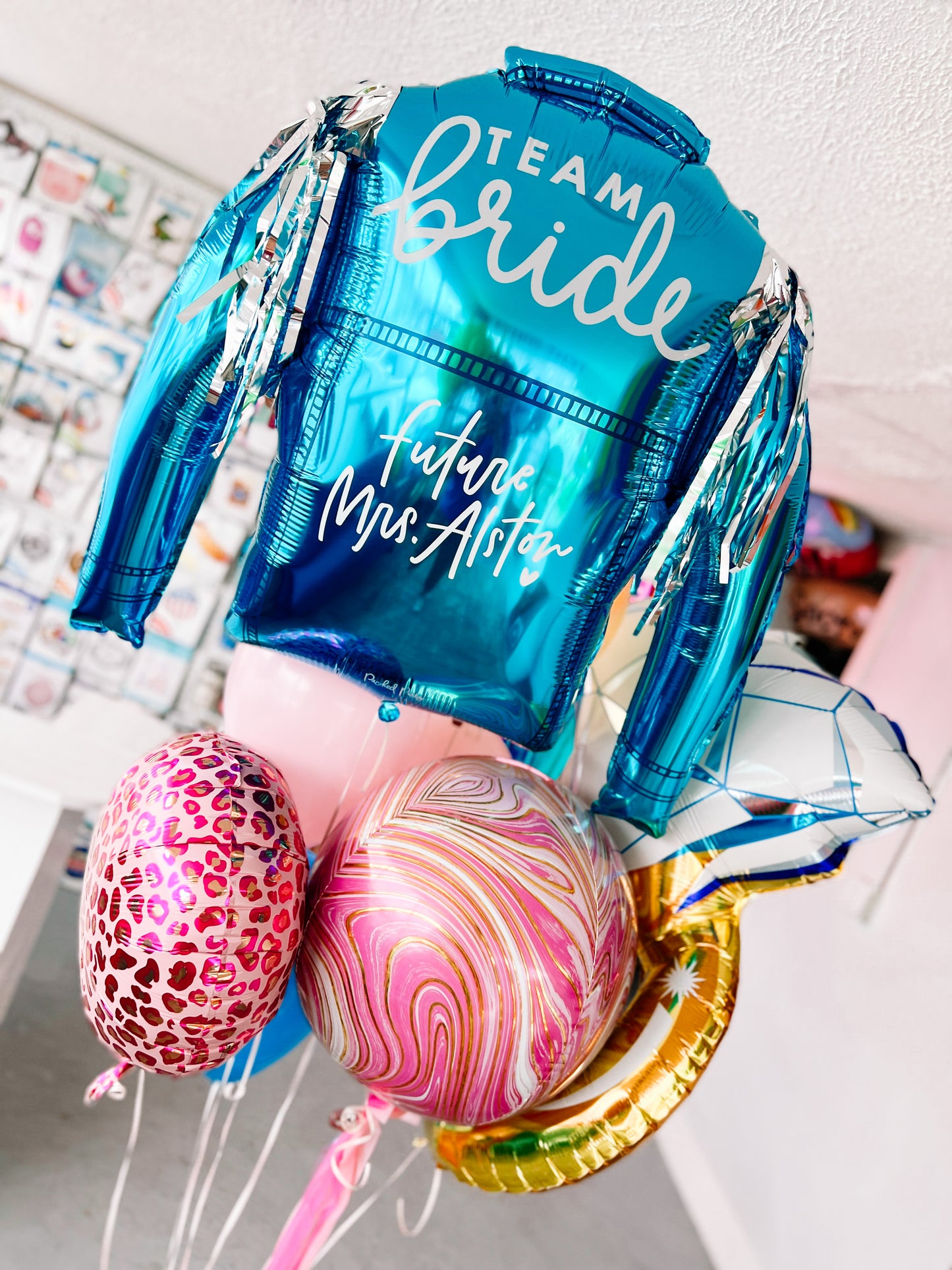 TEAM BRIDE BALLOON BUNDLE - LARGE.